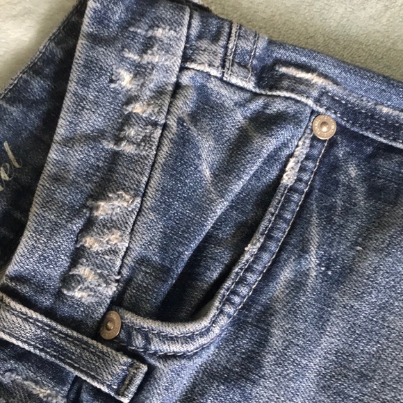 Jeans - Picture 6 of 9